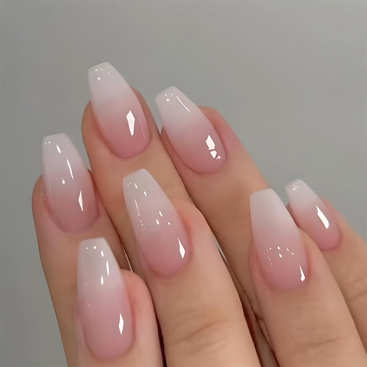 Nail Art Pink - Набор из 24 глянцевых коротких наклеек