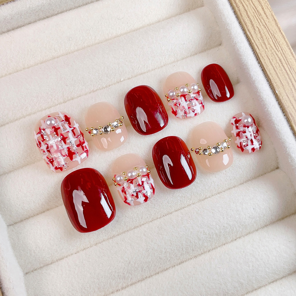 Набор из 10 коротких квадратны – обзор и цена Nail Art Press On